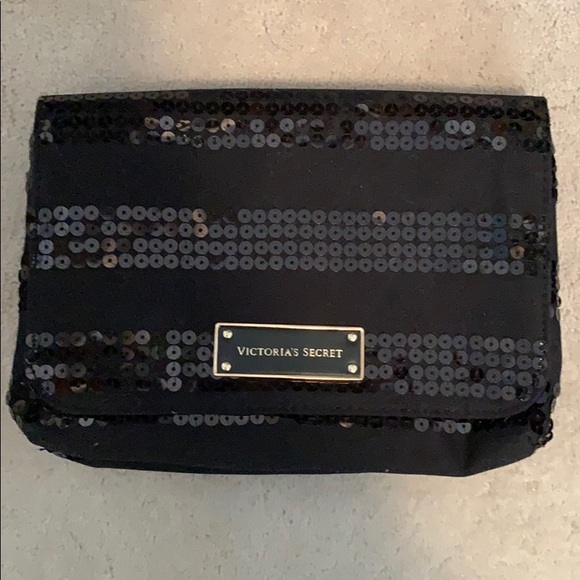Victoria’s Secret makeup travel bag - Picture 1 of 6
